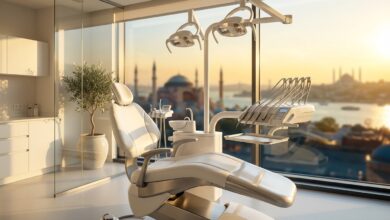A photorealistic image of an empty, high-tech dental chair in a clean, modern clinic with a large window showing a blurred, sunny view of the Istanbul, Turkey skyline.